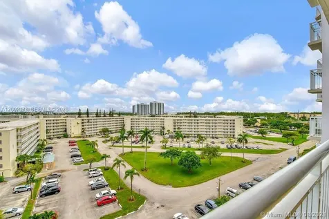 18041 Biscayne Boulevard Aventura FL 33160