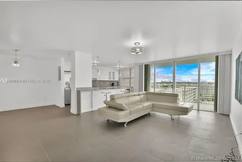 18041 Biscayne Boulevard Aventura FL 33160