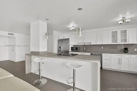 18041 Biscayne Boulevard Aventura FL 33160