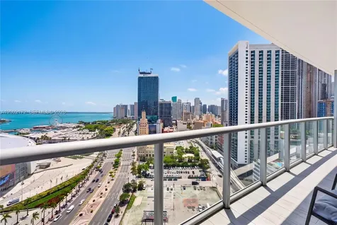 888 Biscayne Boulevard Miami FL 33132