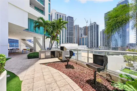 888 Biscayne Boulevard Miami FL 33132