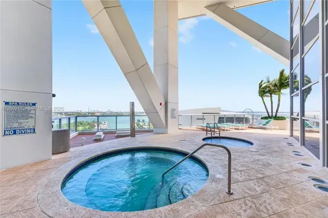 888 Biscayne Boulevard Miami FL 33132