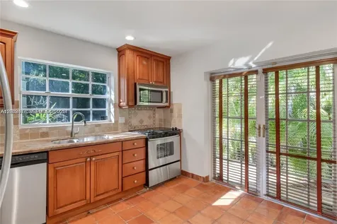 4930 Riviera Drive Coral Gables FL 33146