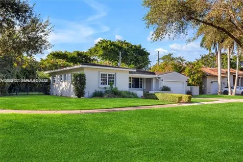4930 Riviera Drive Coral Gables FL 33146