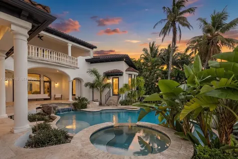 432 S Hibiscus Drive Miami Beach FL 33139