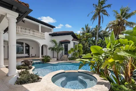 432 S Hibiscus Drive Miami Beach FL 33139