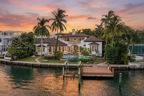 432 S Hibiscus Drive Miami Beach FL 33139