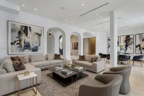 432 S Hibiscus Drive Miami Beach FL 33139