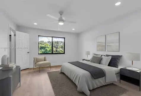 8535 Casa Del Lago Boca Raton FL 33433
