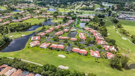 8535 Casa Del Lago Boca Raton FL 33433