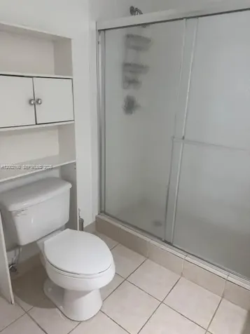 8070 N Nob Hill Road Tamarac FL 33321