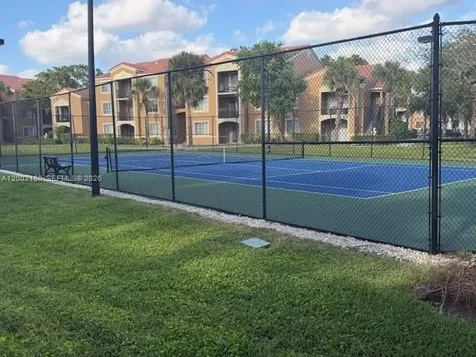 8070 N Nob Hill Road Tamarac FL 33321