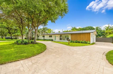 8230 SW 150th Drive Palmetto Bay FL 33158