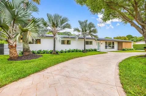 8230 SW 150th Drive Palmetto Bay FL 33158