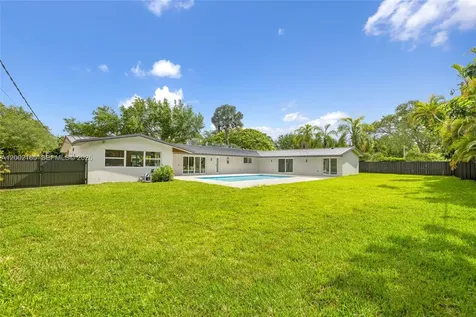 8230 SW 150th Drive Palmetto Bay FL 33158