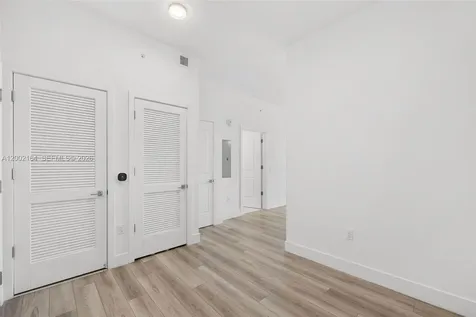 101 Diplomat Parkway Hallandale Beach FL 33009