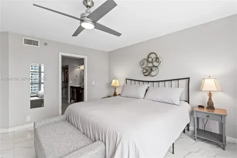 3500 Mystic Pointe Drive Aventura FL 33180