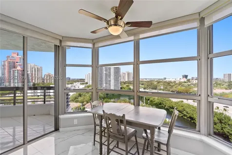 3500 Mystic Pointe Drive Aventura FL 33180
