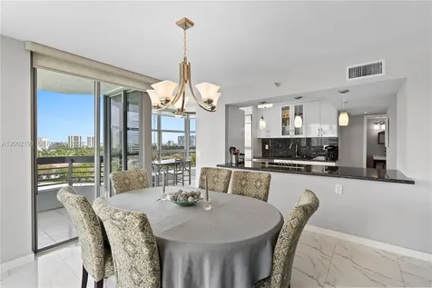 3500 Mystic Pointe Drive Aventura FL 33180
