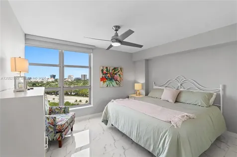3500 Mystic Pointe Drive Aventura FL 33180