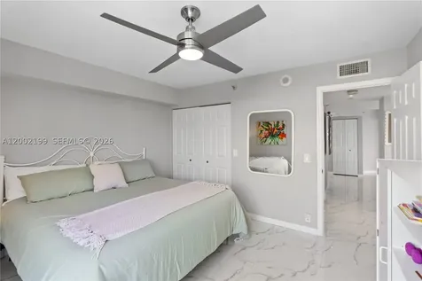 3500 Mystic Pointe Drive Aventura FL 33180