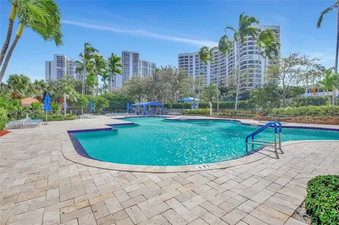 3500 Mystic Pointe Drive Aventura FL 33180
