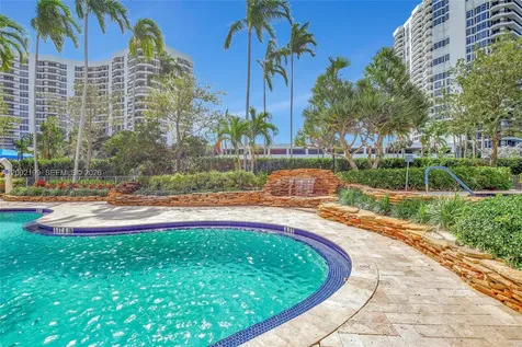 3500 Mystic Pointe Drive Aventura FL 33180