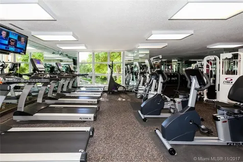 3500 Mystic Pointe Drive Aventura FL 33180
