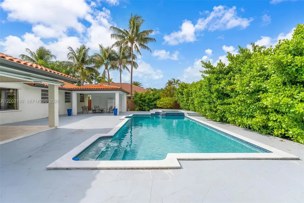 11350 SW 30th Street Miami FL 33165