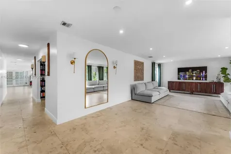 11350 SW 30th Street Miami FL 33165