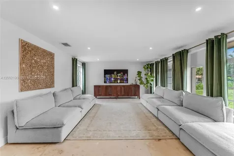 11350 SW 30th Street Miami FL 33165
