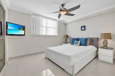 1623 Collins Avenue Miami Beach FL 33139