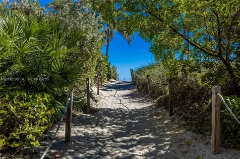 1623 Collins Avenue Miami Beach FL 33139