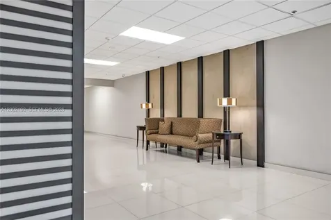 1623 Collins Avenue Miami Beach FL 33139