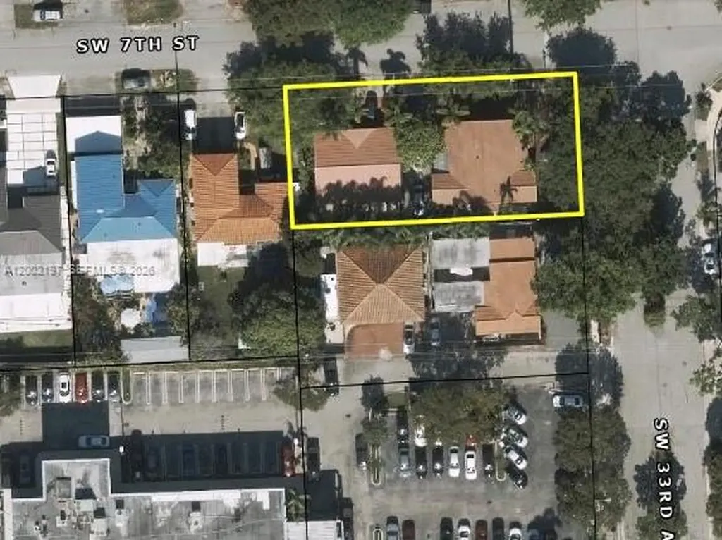 700 SW 33rd Avenue Miami FL 33135