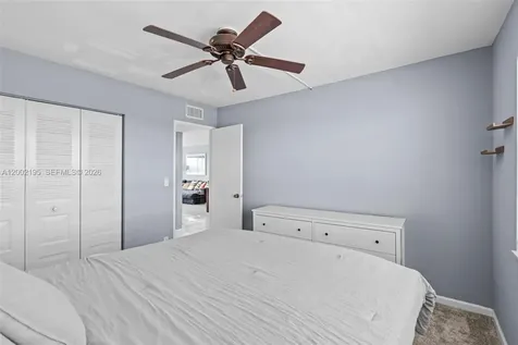 3050 NE 16th Avenue Oakland Park FL 33334
