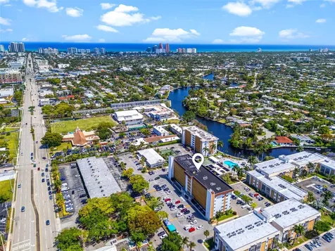 3050 NE 16th Avenue Oakland Park FL 33334