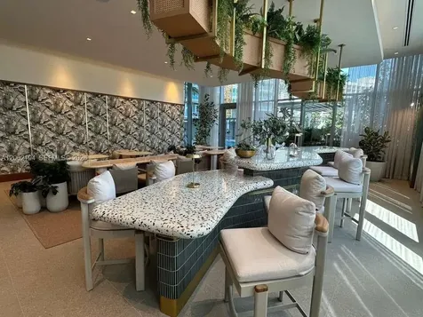77 SE 5th Street Miami FL 33131