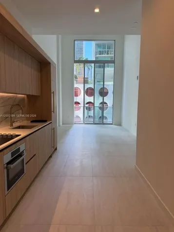 77 SE 5th Street Miami FL 33131