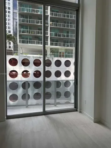 77 SE 5th Street Miami FL 33131