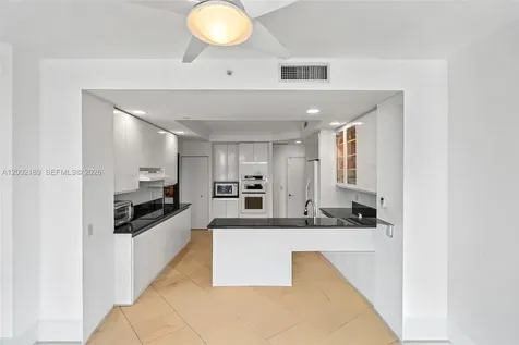 21050 Point Place Aventura FL 33180