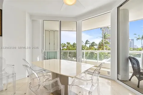 21050 Point Place Aventura FL 33180