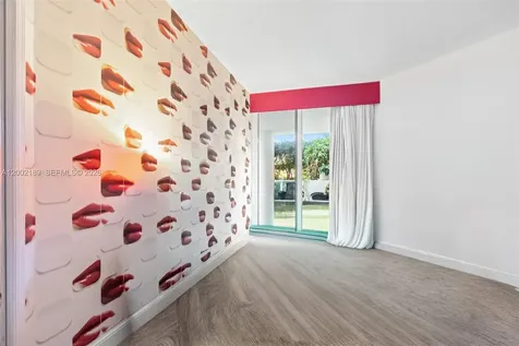 21050 Point Place Aventura FL 33180