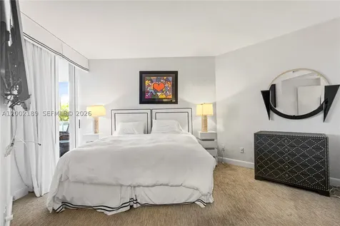 21050 Point Place Aventura FL 33180