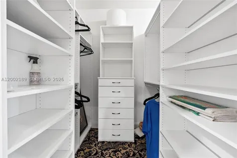 21050 Point Place Aventura FL 33180