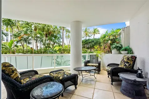 21050 Point Place Aventura FL 33180