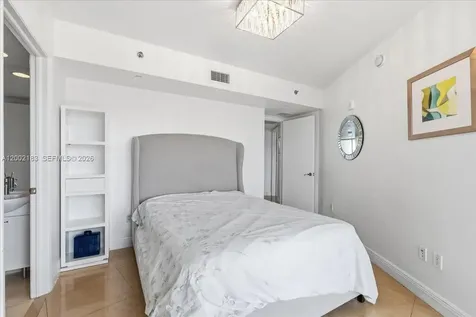 17201 Collins Avenue Sunny Isles Beach FL 33160