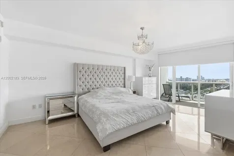 17201 Collins Avenue Sunny Isles Beach FL 33160
