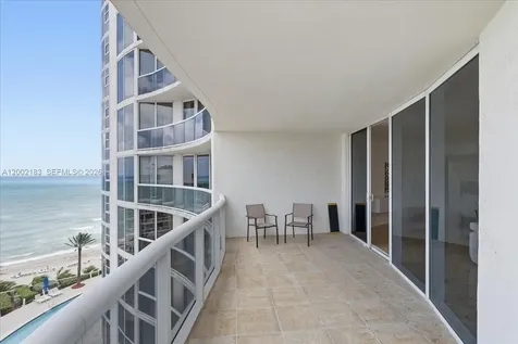 17201 Collins Avenue Sunny Isles Beach FL 33160