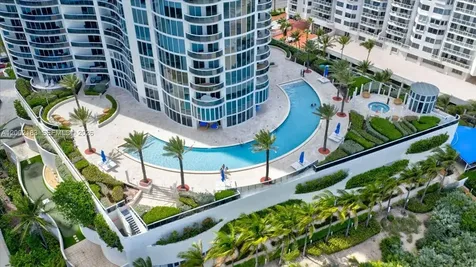 17201 Collins Avenue Sunny Isles Beach FL 33160